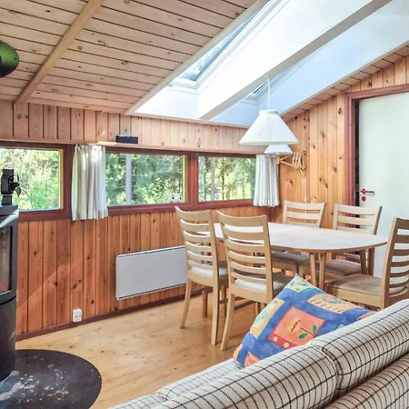 2 Bedroom Gorgeous In Ebeltoft